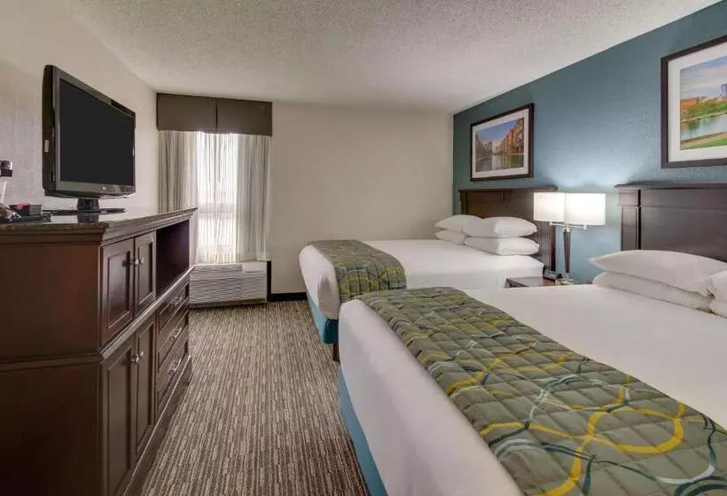ホテル Best Western Plus Indianapolis North At Pyramids