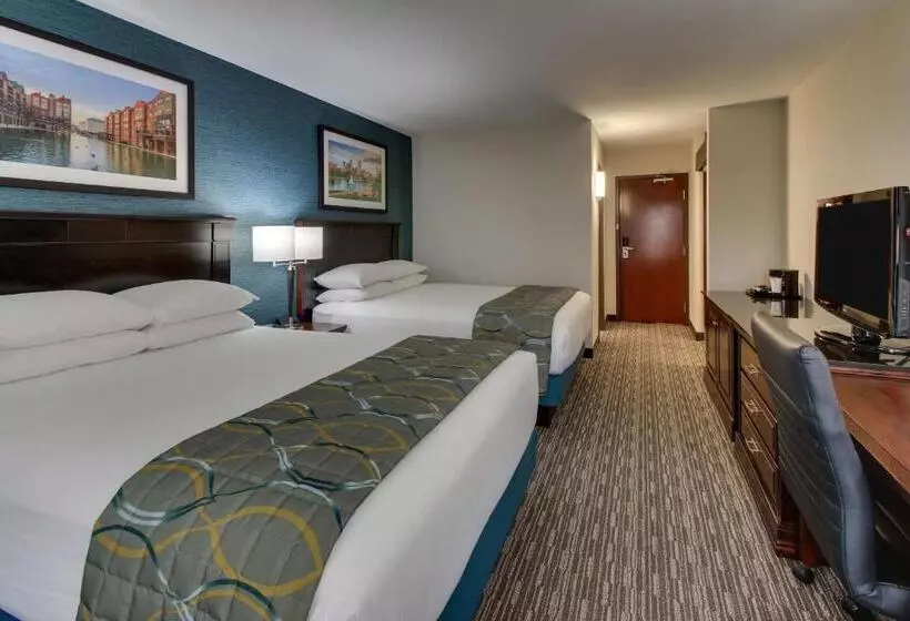 ホテル Best Western Plus Indianapolis North At Pyramids