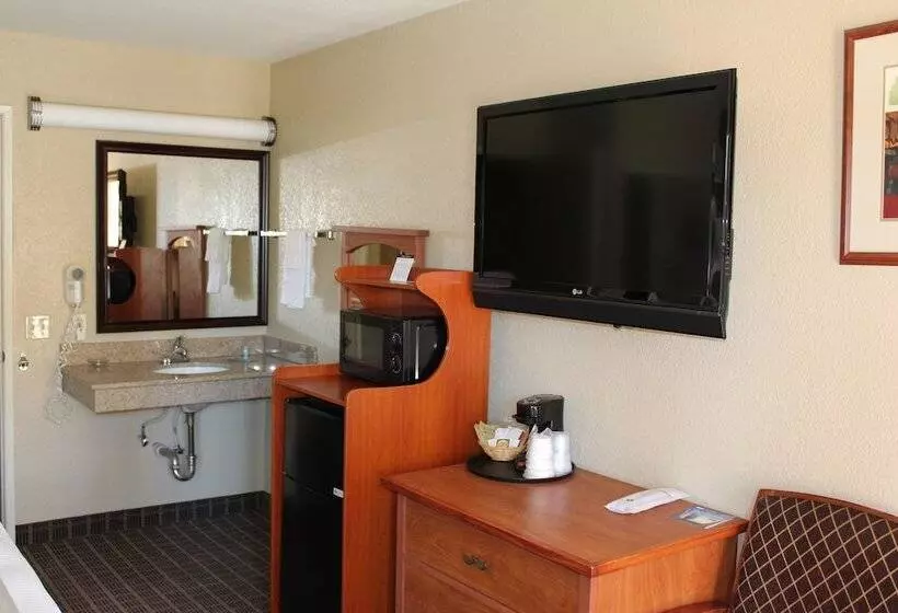 酒店 Cajon Pass Inn