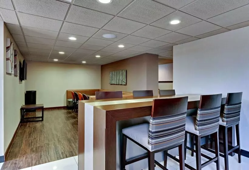 Drury Plaza Hotel San Antonio Airport