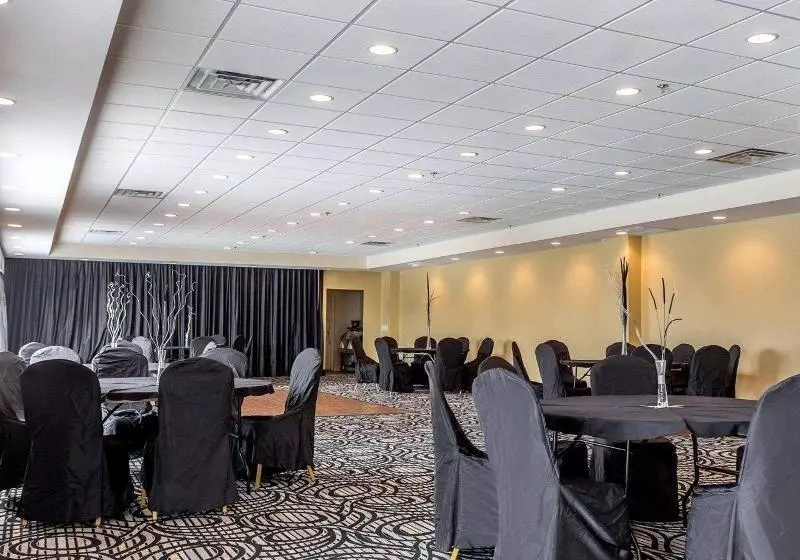 Отель Red Roof Inn Atlanta Airport Ne Conley