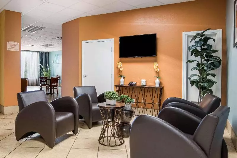 Отель Red Roof Inn Atlanta Airport Ne Conley