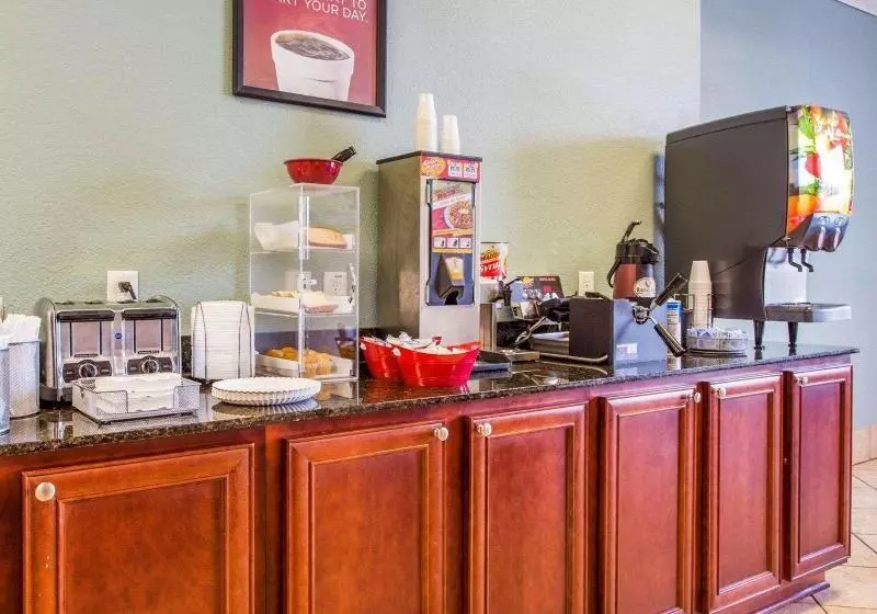 Отель Red Roof Inn Atlanta Airport Ne Conley