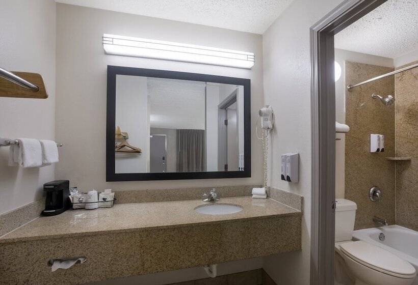 בית מלון כפרי Red Roof Inn Atlanta Airport Ne Conley