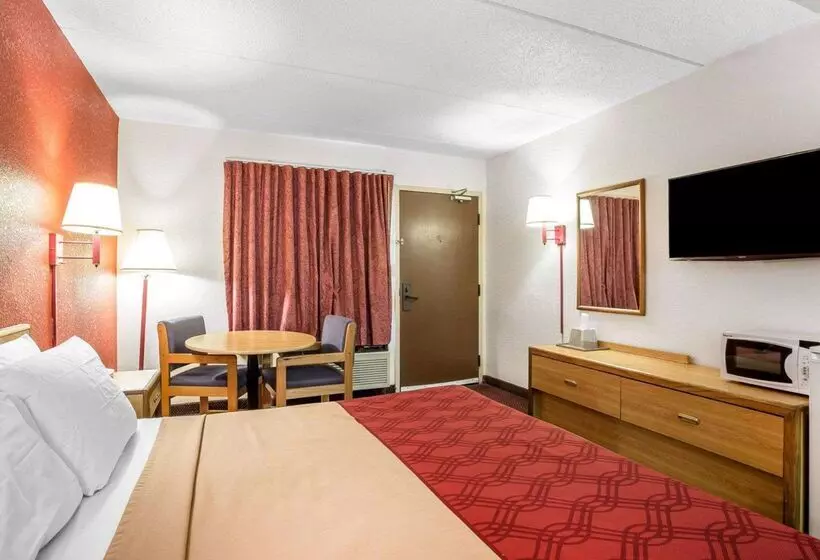 فندق Econo Lodge