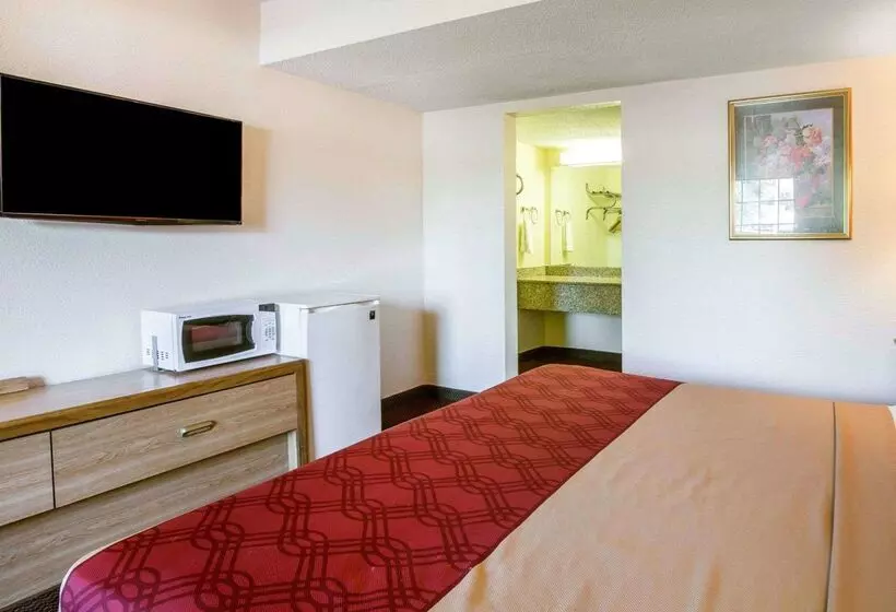 فندق Econo Lodge