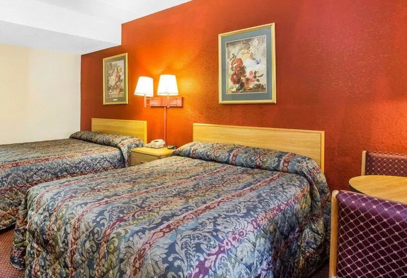 فندق Econo Lodge