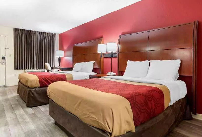 هتل Econo Lodge Pearl