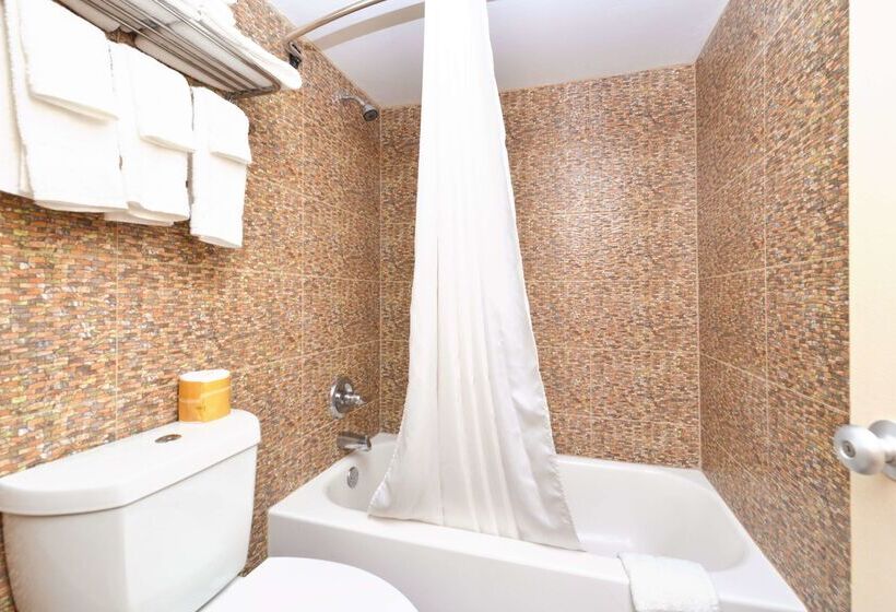 Szálloda Americas Best Value Inn Smithtown/Long Island