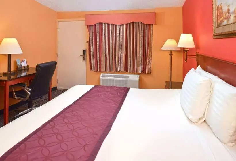 Hotel Americas Best Value Inn Smithtown/Long Island