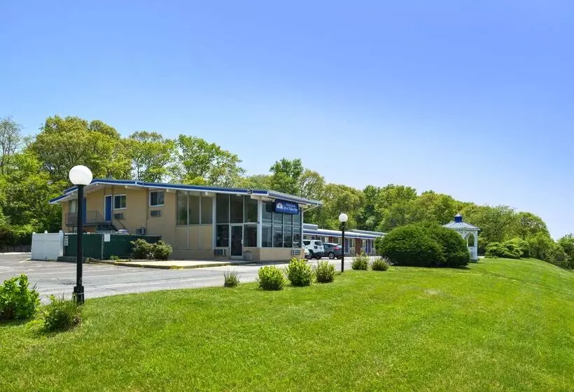 Hotel Americas Best Value Inn Smithtown/Long Island