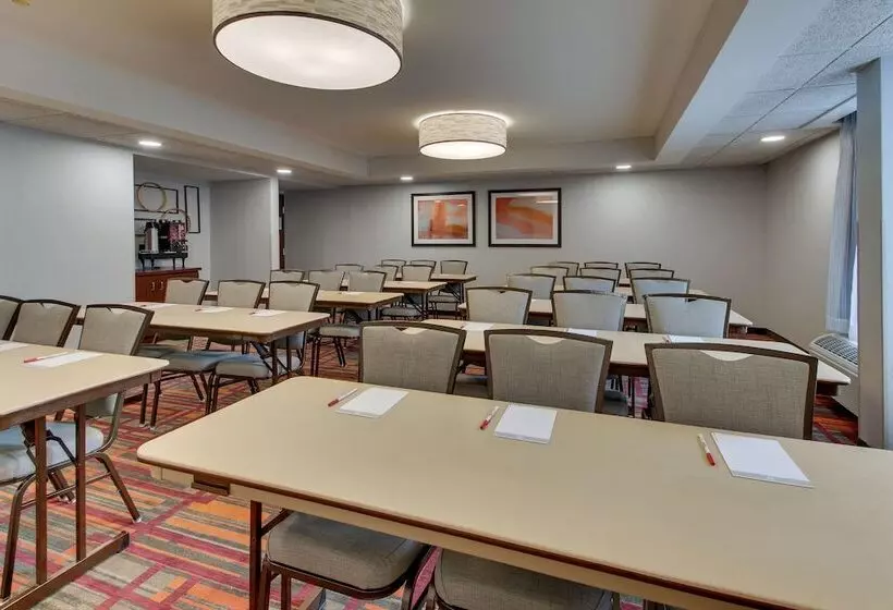 فندق Pear Tree Inn St. Louis Arnold