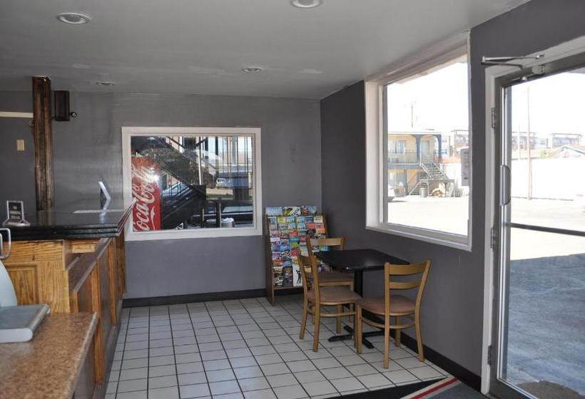 בית מלון כפרי Raider Inn