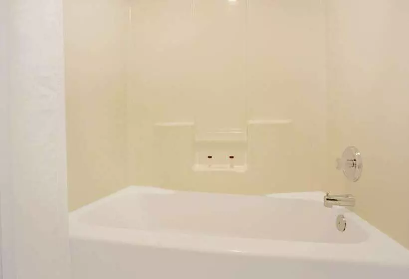 酒店 Ramada By Wyndham Draper