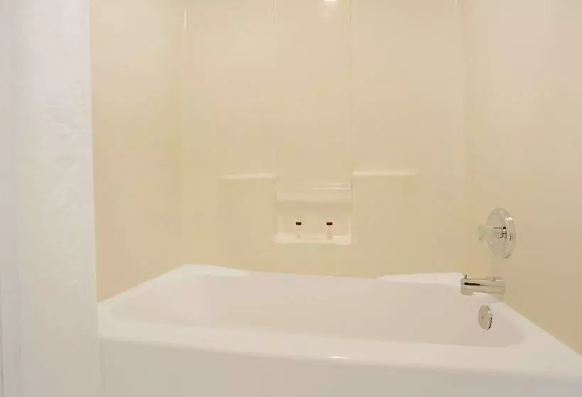 酒店 Ramada By Wyndham Draper