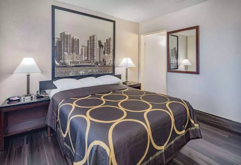 Super 8 By Wyndham San Diego Hotel Circle