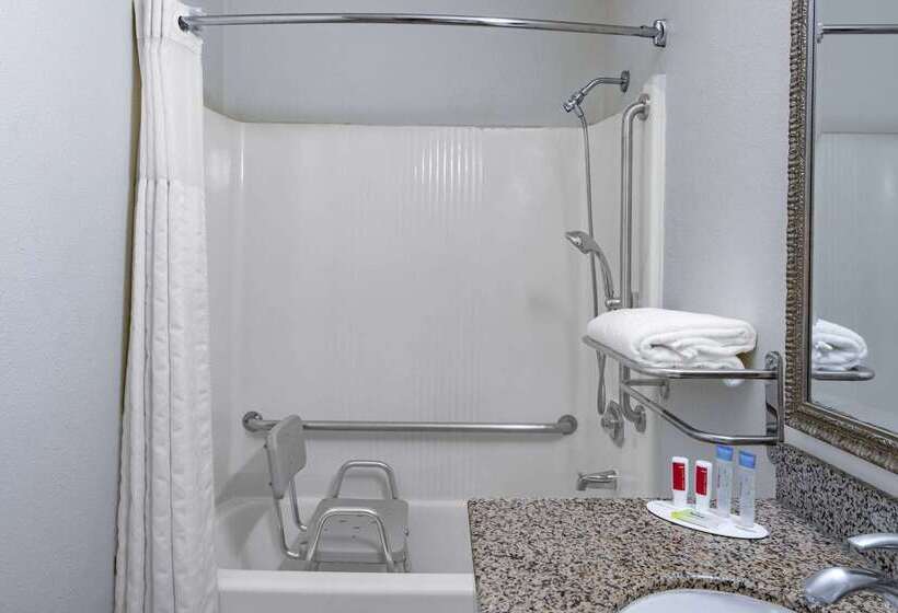 Super 8 By Wyndham San Diego Hotel Circle