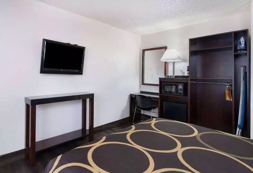 Super 8 By Wyndham San Diego Hotel Circle