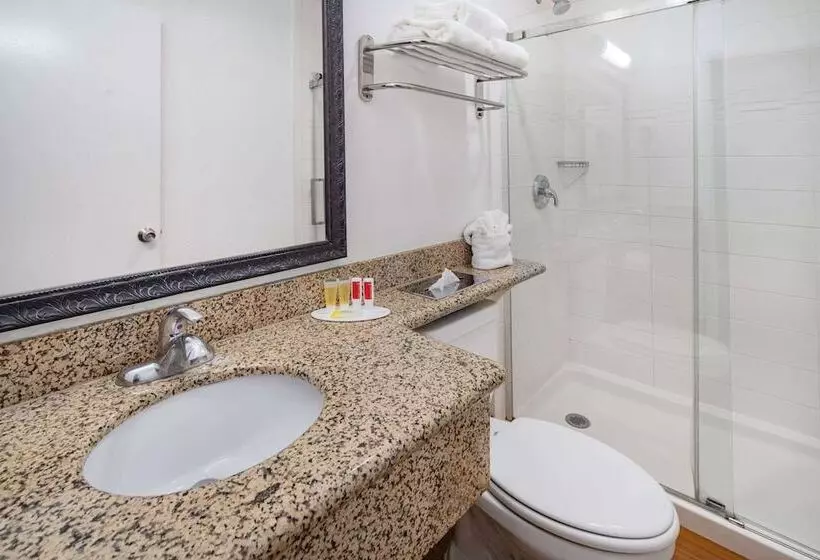 Super 8 By Wyndham San Diego Hotel Circle