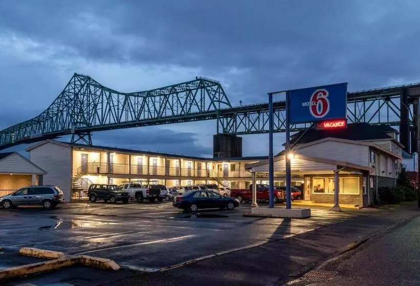 Motel 6astoria, Or