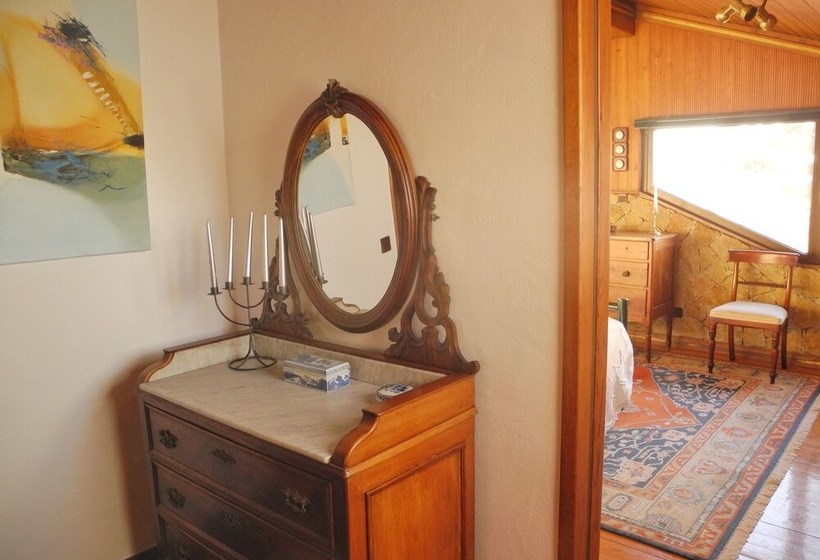 Casa Do Oriente  Bed & Breakfast