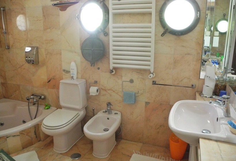 Casa Do Oriente  Bed & Breakfast