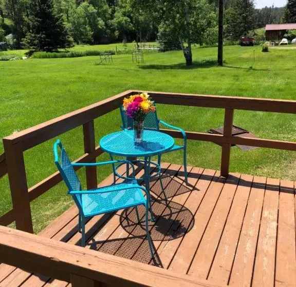 ホテル Spring Creek Inn