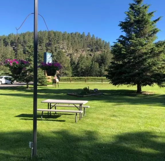 ホテル Spring Creek Inn