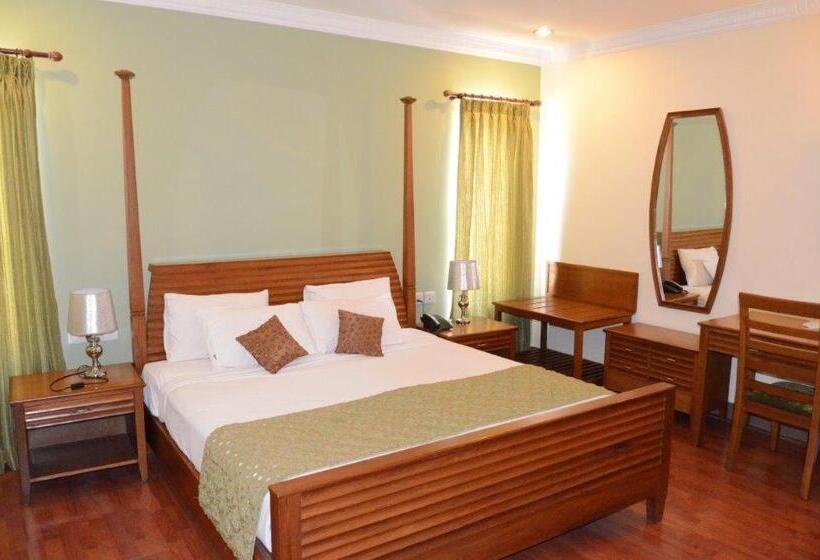 Hotell Trinity Suites