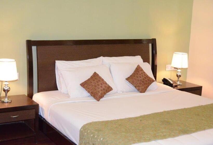 Hotell Trinity Suites