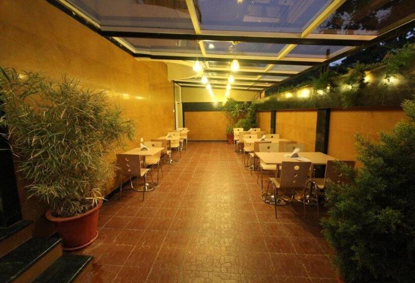 Hotell Trinity Suites