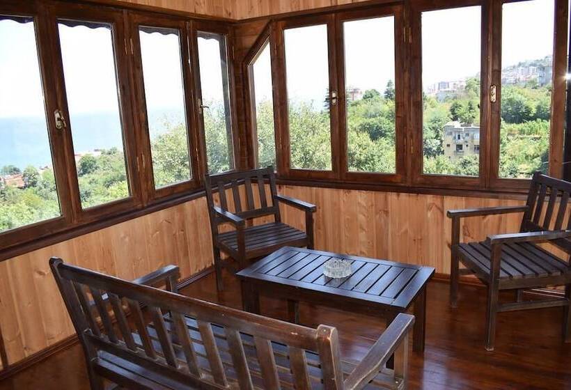 هتل Zahi Bungalov