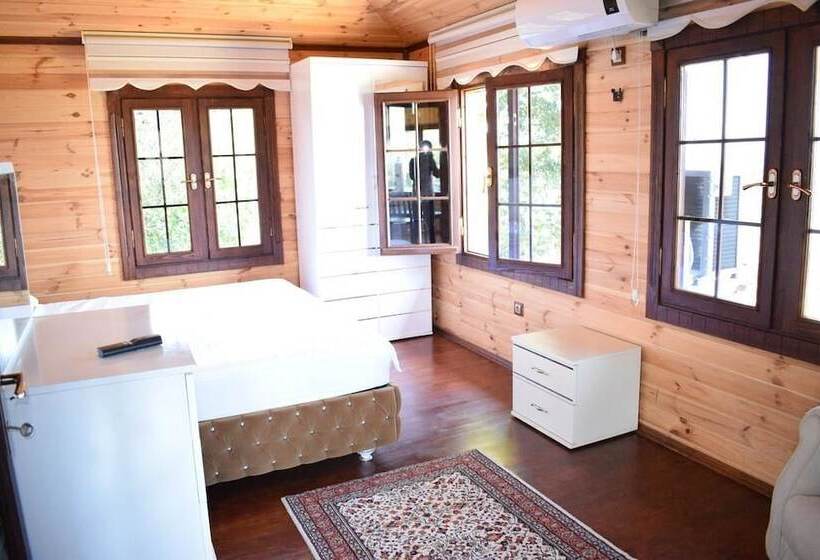 هتل Zahi Bungalov