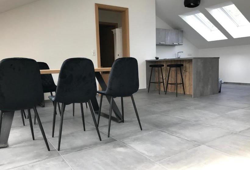 مبيت وإفطار Nussböckgut