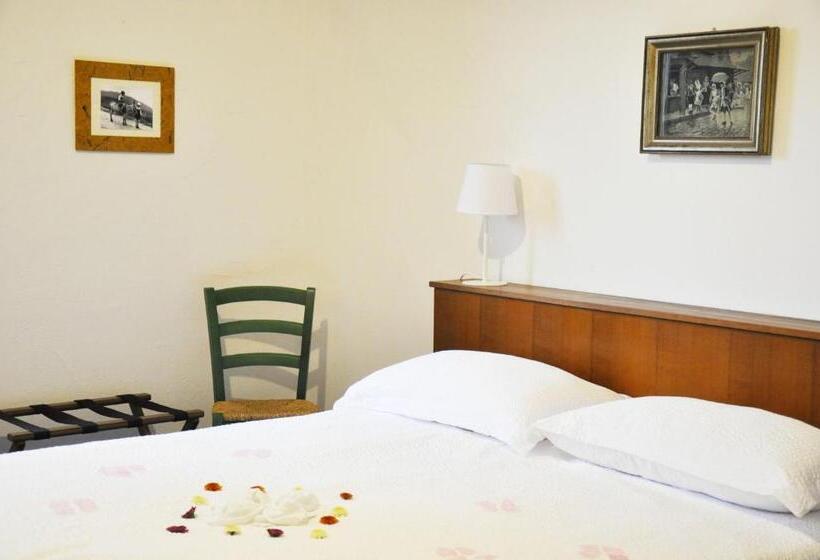 فندق La Colombera In Toscana