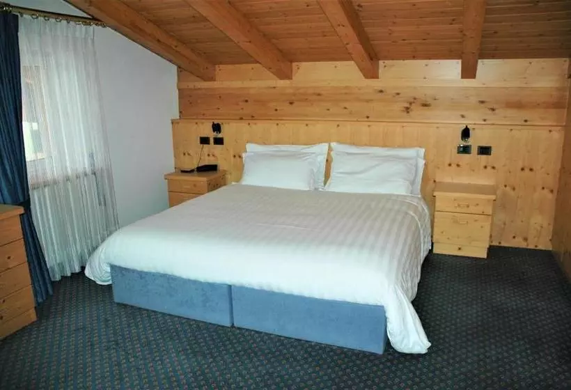 ホテル Residenza E Appartamenti Le Colonnine
