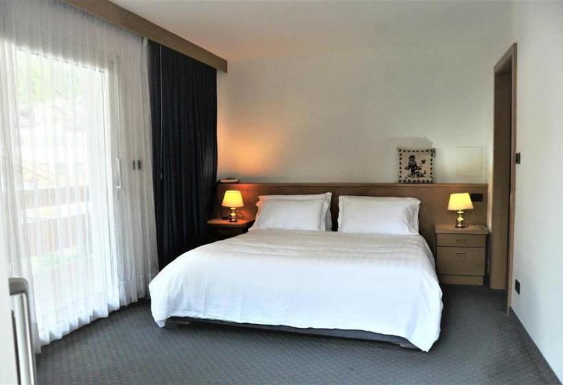 Hotel Residenza E Appartamenti Le Colonnine