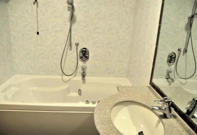 ホテル Residenza E Appartamenti Le Colonnine