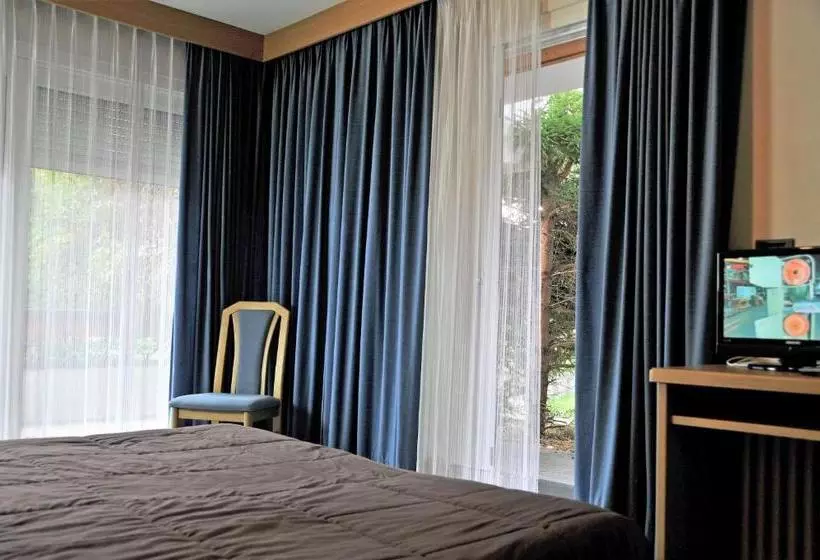 ホテル Residenza E Appartamenti Le Colonnine