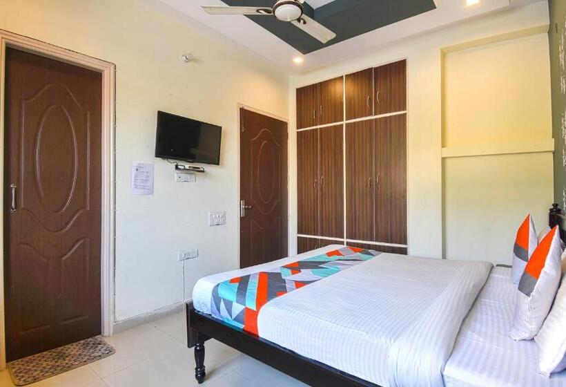 هتل Fabexpress Bzoie Heritage