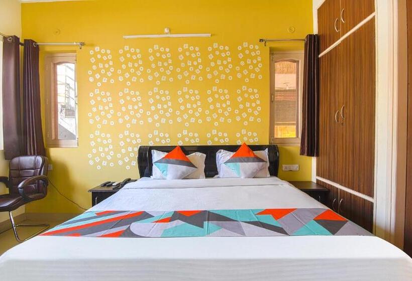 هتل Fabexpress Bzoie Heritage