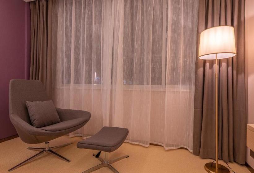 ホテル Ji Jinan Yaoqiang International Airport