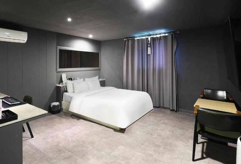 Hotel Pyeongtaek Moon