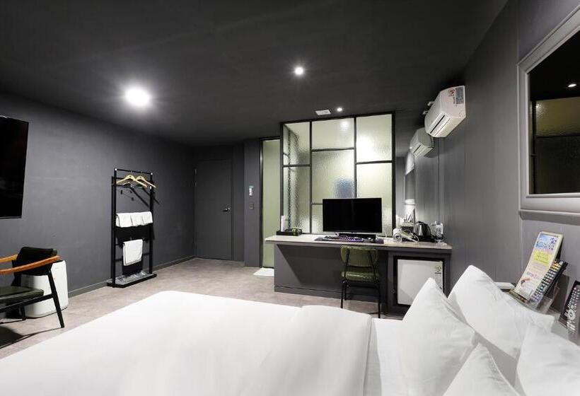 Hotel Pyeongtaek Moon