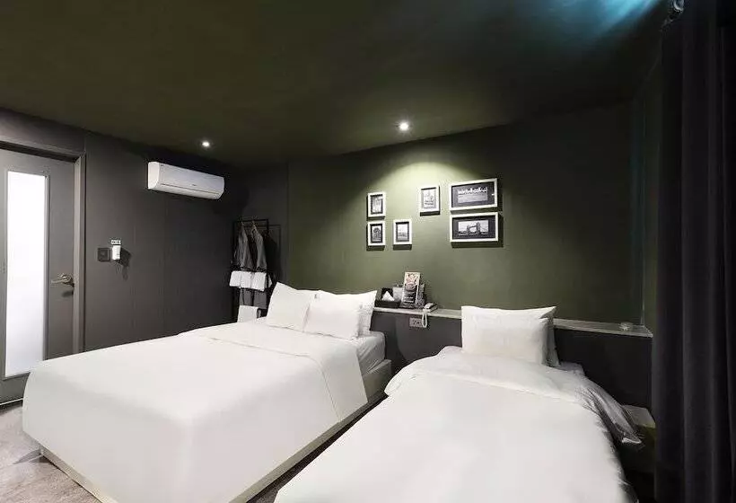 Hotelli Pyeongtaek Moon