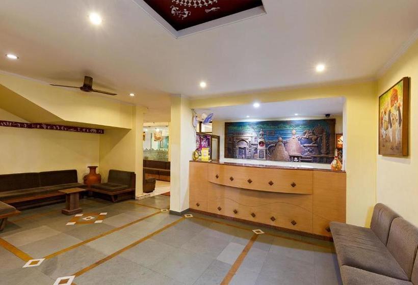 בית מלון כפרי Rajpurush