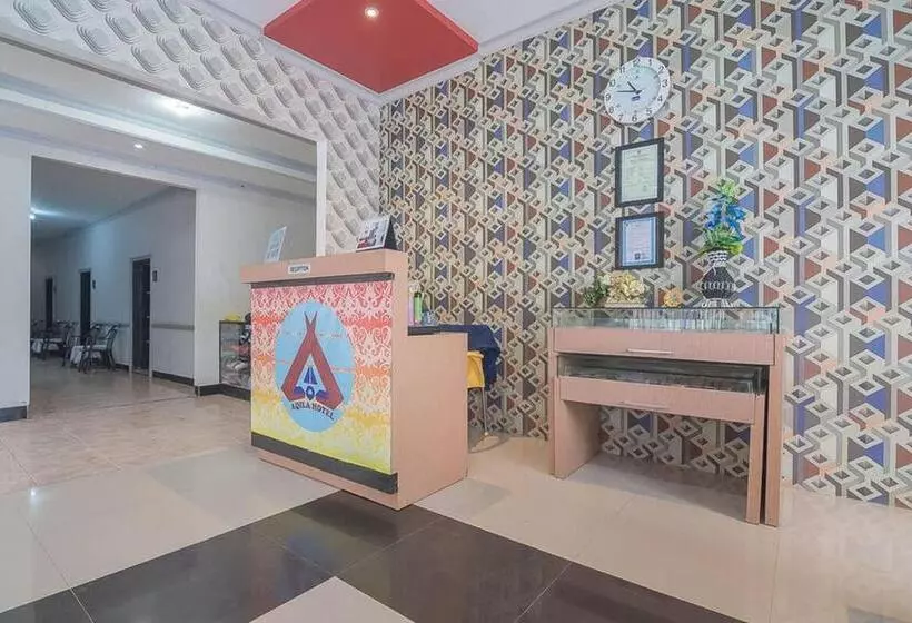 ホテル Reddoorz Syariah Near Taman Rozeline Penajam