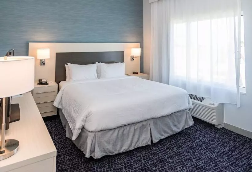 هتل Towneplace Suites Port St. Lucie I95