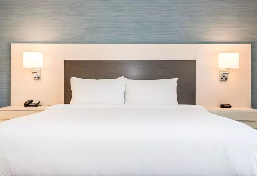 هتل Towneplace Suites Port St. Lucie I95