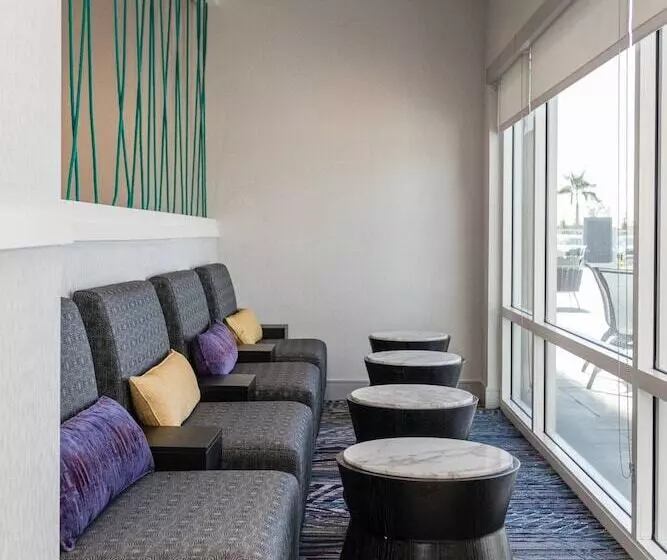 هتل Towneplace Suites Port St. Lucie I95